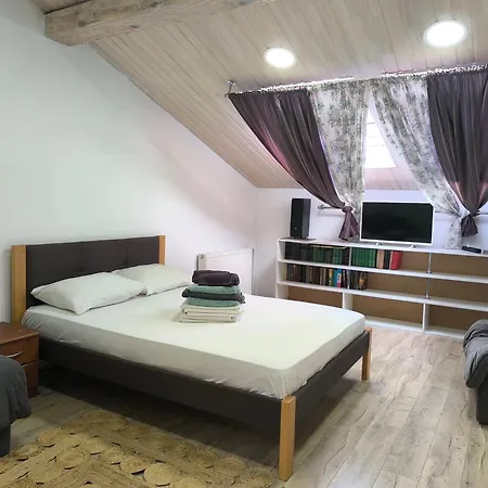 центр оперний театр однокімнатні з кухня-студія кондиціонер Appartement