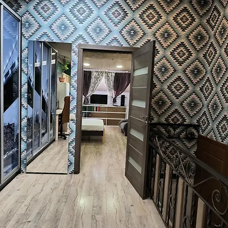 Appartement центр оперний театр однокімнатні з кухня-студія кондиціонер *