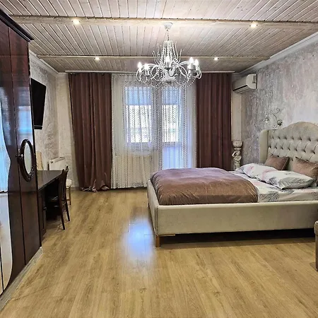 центр оперний театр однокімнатні з кухня-студія кондиціонер Appartement