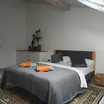 Appartement центр оперний театр однокімнатні з кухня-студія кондиціонер *