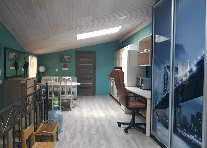 центр оперний театр однокімнатні з кухня-студія кондиціонер *